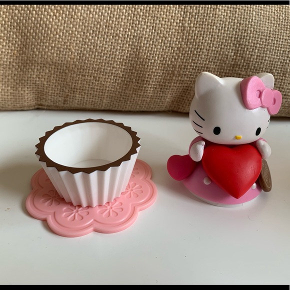 Hello kitty “trinket holder” - Picture 2 of 7